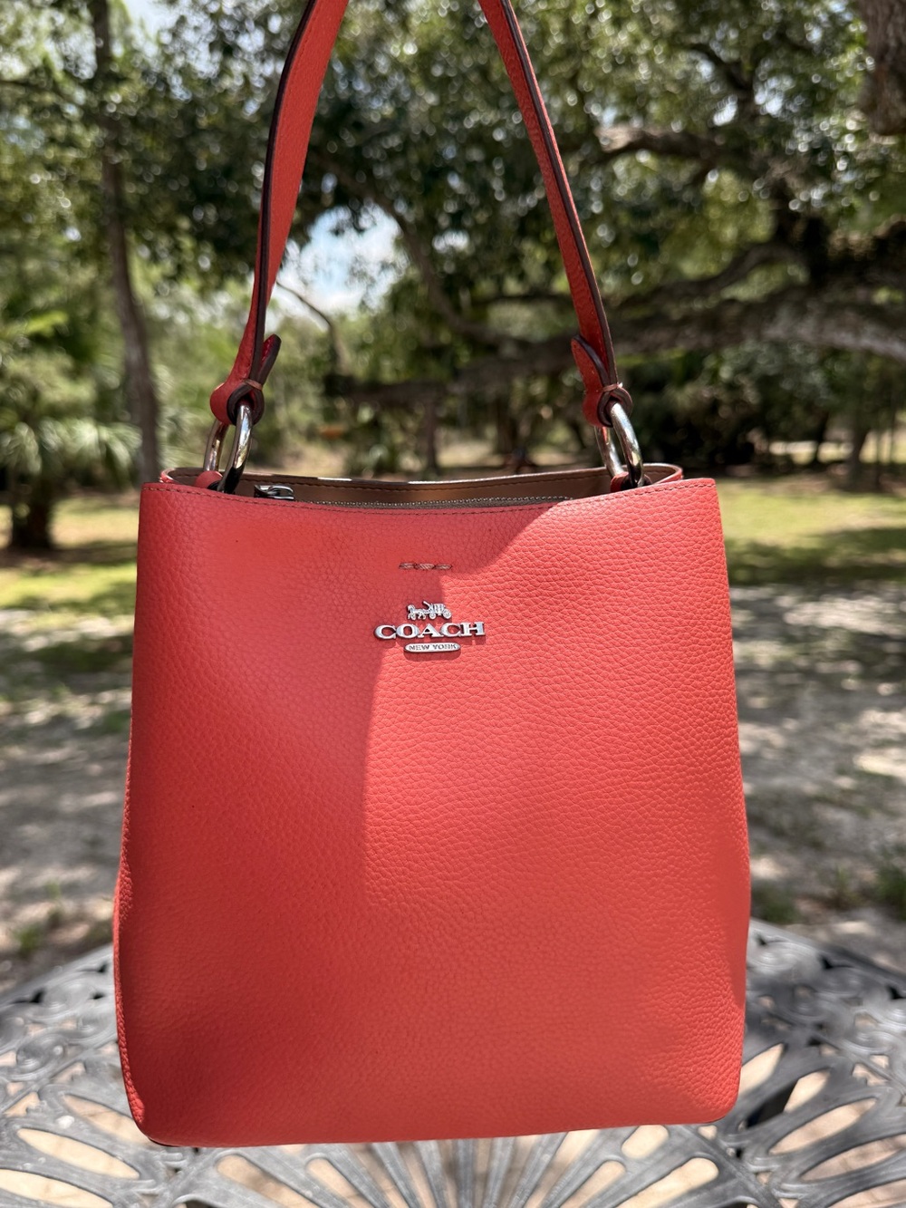 COACH Small Town Bucket Bag Leather Coral Pink 1011 - Picture 1 of 13